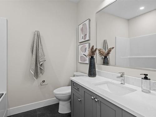 1524 Marble Pl, Langford, BC - Indoor Photo Showing Bathroom