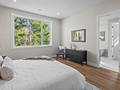 1524 Marble Pl, Langford, BC - Indoor Photo Showing Bedroom