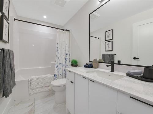 202-1114 Samar Cres, Langford, BC - Indoor Photo Showing Bathroom