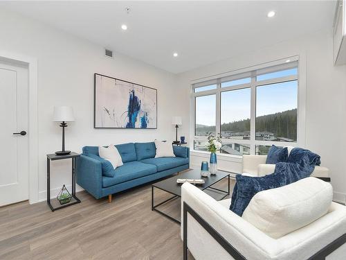 202-1114 Samar Cres, Langford, BC - Indoor Photo Showing Living Room