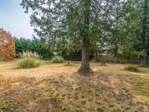 563 Island Hwy West, Parksville, BC 