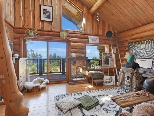 1135 Berry Point Rd, Gabriola Island, BC 