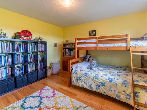 7929 Patterson Rd, Central Saanich, BC 