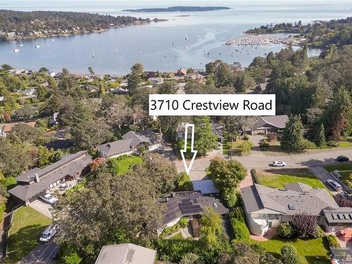 3710 Crestview Rd, Saanich, BC 