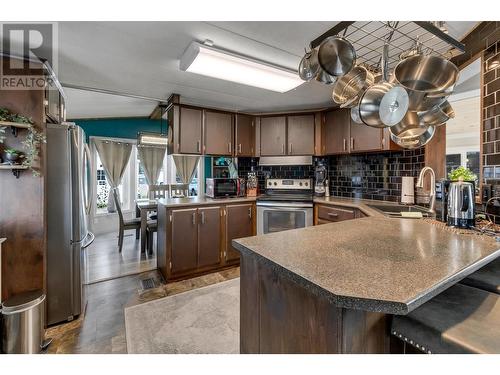 3 5988 Gauthier Road, Prince George, BC - Indoor Photo Showing Kitchen