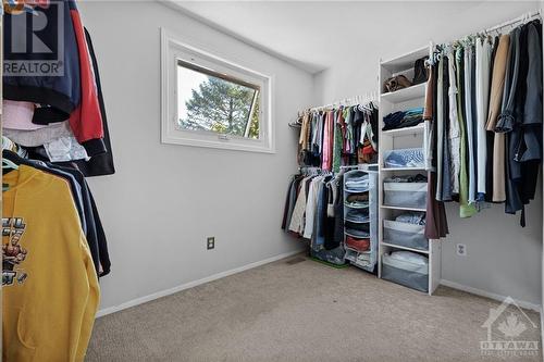 1317 Prestone Drive, Ottawa, ON - Indoor With Storage