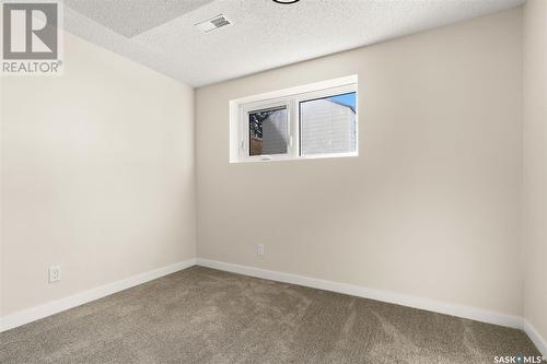 1312 Courtney Street, Regina, SK - Indoor Photo Showing Other Room