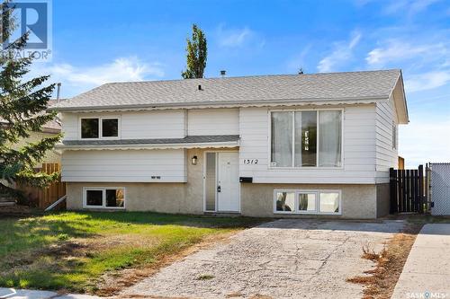 1312 Courtney Street, Regina, SK - Outdoor