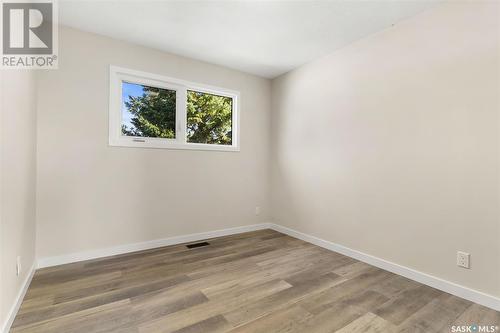 1312 Courtney Street, Regina, SK - Indoor Photo Showing Other Room