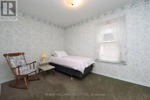 141 Lee Avenue, Toronto (The Beaches), ON - Indoor Photo Showing Bedroom