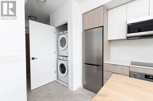 606 - 36 Zorra Street, Toronto, ON - Indoor Photo Showing Laundry Room