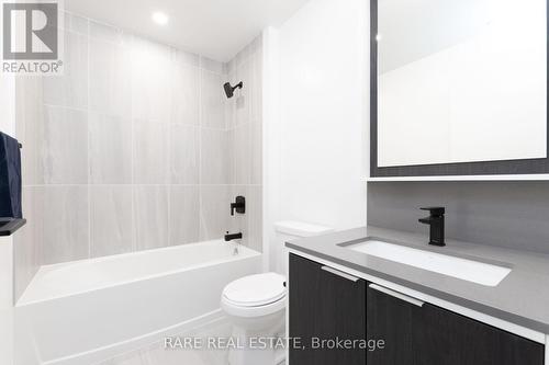 623 - 36 Zorra Street, Toronto, ON - Indoor Photo Showing Bathroom