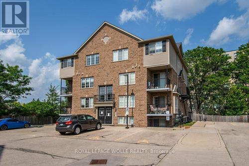 38 - 12 Holborn Drive, Kitchener, ON - Outdoor With Facade