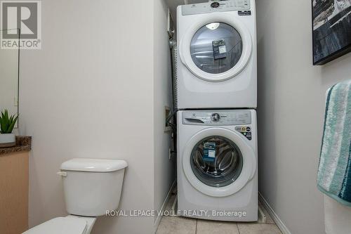 38 - 12 Holborn Drive, Kitchener, ON - Indoor Photo Showing Laundry Room