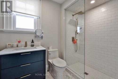 60 Dunvegan Road, Toronto (Forest Hill South), ON - Indoor Photo Showing Bathroom