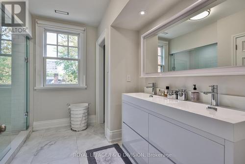 60 Dunvegan Road, Toronto (Forest Hill South), ON - Indoor Photo Showing Bathroom