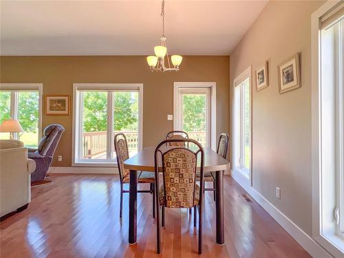 18 Bayhill Crescent, Brandon, MB - Indoor Photo Showing Dining Room