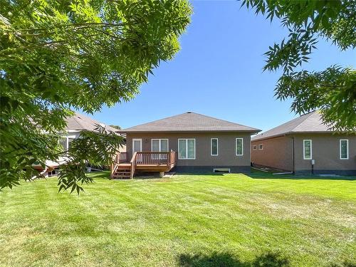 18 Bayhill Crescent, Brandon, MB - Outdoor With Deck Patio Veranda