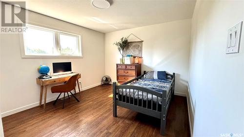 229 Hearn Street, Outlook, SK - Indoor Photo Showing Bedroom