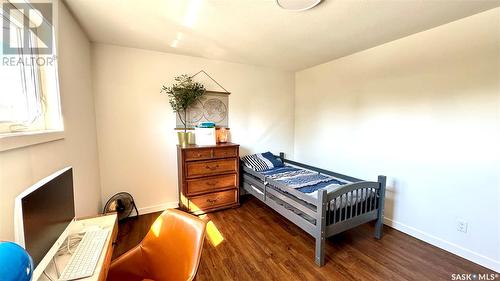 229 Hearn Street, Outlook, SK - Indoor Photo Showing Bedroom