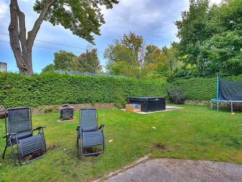 Cour - 250 Rue L'Espérance, Lavaltrie, QC - Outdoor With Backyard