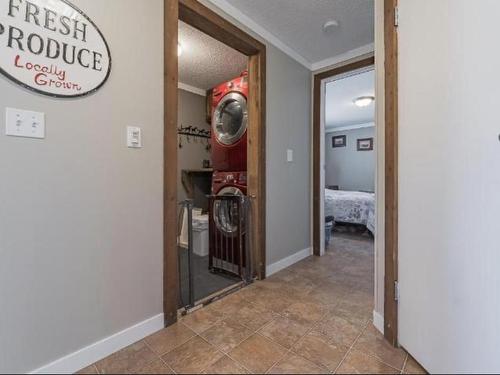 5880 Gardi Road, Kamloops, BC - Indoor Photo Showing Other Room