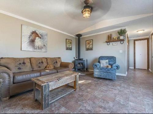 5880 Gardi Road, Kamloops, BC - Indoor Photo Showing Living Room With Fireplace