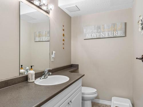 3-233 Brooke Drive, Chase, BC - Indoor Photo Showing Bathroom