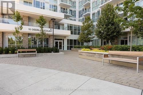 409 - 10 Deerlick Court, Toronto (Parkwoods-Donalda), ON - Outdoor With Facade