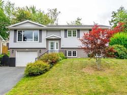 305 Millwood Drive  Middle Sackville, NS B4E 2E8