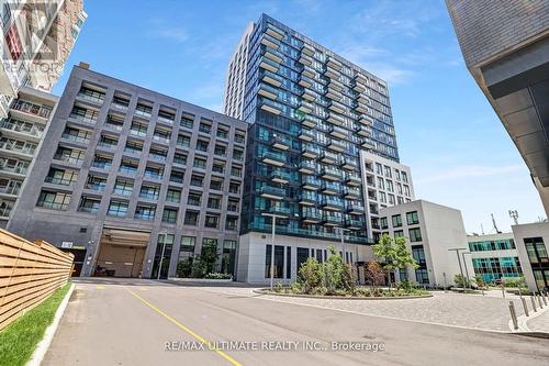 1111E - 8868 Yonge Street, Richmond Hill, ON - Outdoor With Balcony With Facade