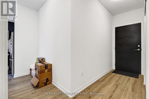 1111E - 8868 Yonge Street, Richmond Hill, ON - Indoor Photo Showing Other Room