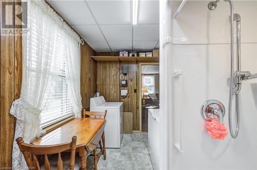 842985 Road 84, Kintore, ON - Indoor Photo Showing Laundry Room