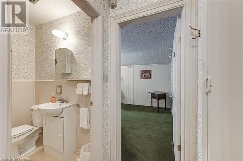 842985 Road 84, Kintore, ON - Indoor Photo Showing Bathroom