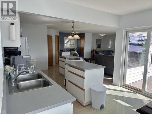 54665 Jardine Road, Cluculz Lake, BC - Indoor Photo Showing Kitchen With Double Sink