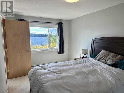 54665 Jardine Road, Cluculz Lake, BC - Indoor Photo Showing Bedroom