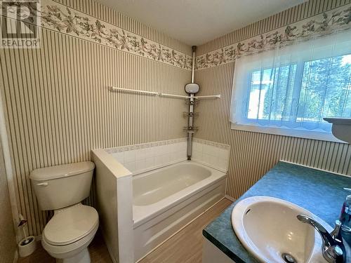 54665 Jardine Road, Cluculz Lake, BC - Indoor Photo Showing Bathroom