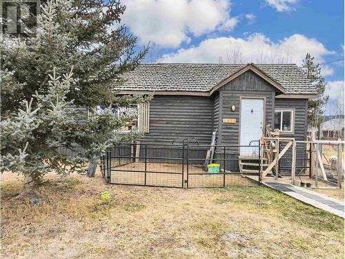 5855 Sundman Road, 100 Mile House, BC - Outdoor