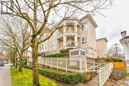 2Xx 2393 Welcher Avenue, Port Coquitlam, BC - Outdoor