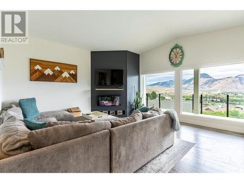 1744 Pennask Terrace, Kamloops, BC - Indoor Photo Showing Living Room With Fireplace