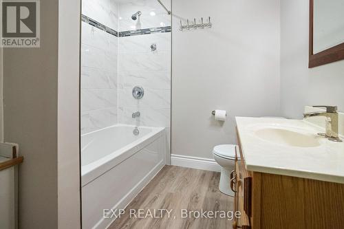 93 Clements Road E, Ajax (South East), ON - Indoor Photo Showing Bathroom