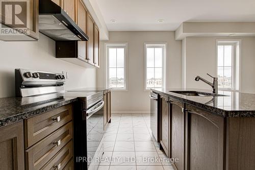 263 Gillespie Drive, Brantford, ON - Indoor Photo Showing Kitchen