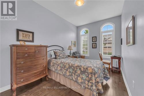 4 Toulon Avenue, Hamilton (Ancaster), ON - Indoor Photo Showing Bedroom