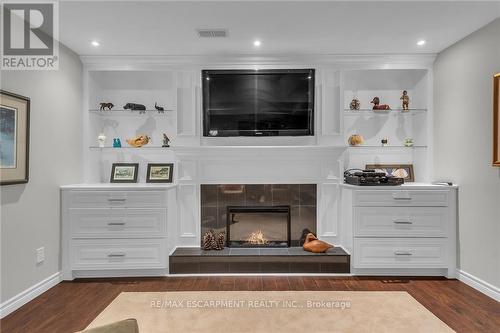 4 Toulon Avenue, Hamilton (Ancaster), ON - Indoor Photo Showing Living Room With Fireplace