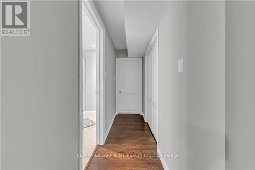 4 Toulon Avenue, Hamilton (Ancaster), ON - Indoor Photo Showing Other Room