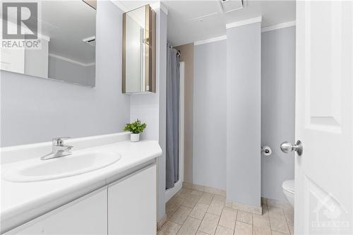 1025 Grenon Avenue Unit#416, Ottawa, ON - Indoor Photo Showing Bathroom