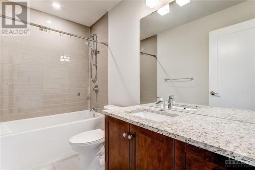 133 Boundstone Way, Kanata, ON - Indoor Photo Showing Bathroom