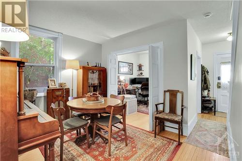 292 Fifth Avenue, Ottawa, ON - Indoor Photo Showing Dining Room