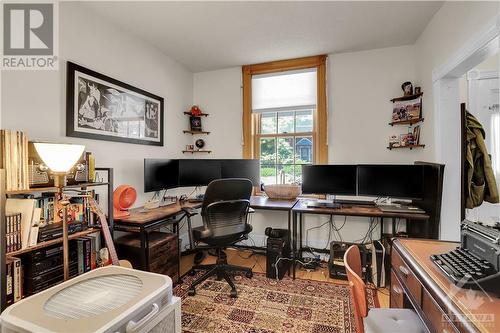 292 Fifth Avenue, Ottawa, ON - Indoor Photo Showing Office