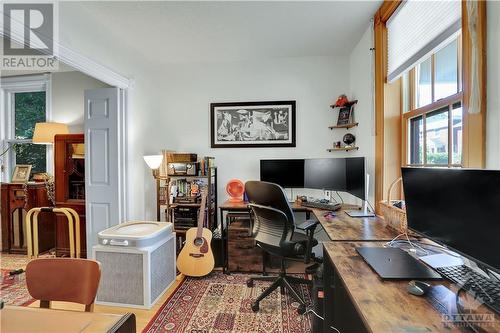 292 Fifth Avenue, Ottawa, ON - Indoor Photo Showing Office